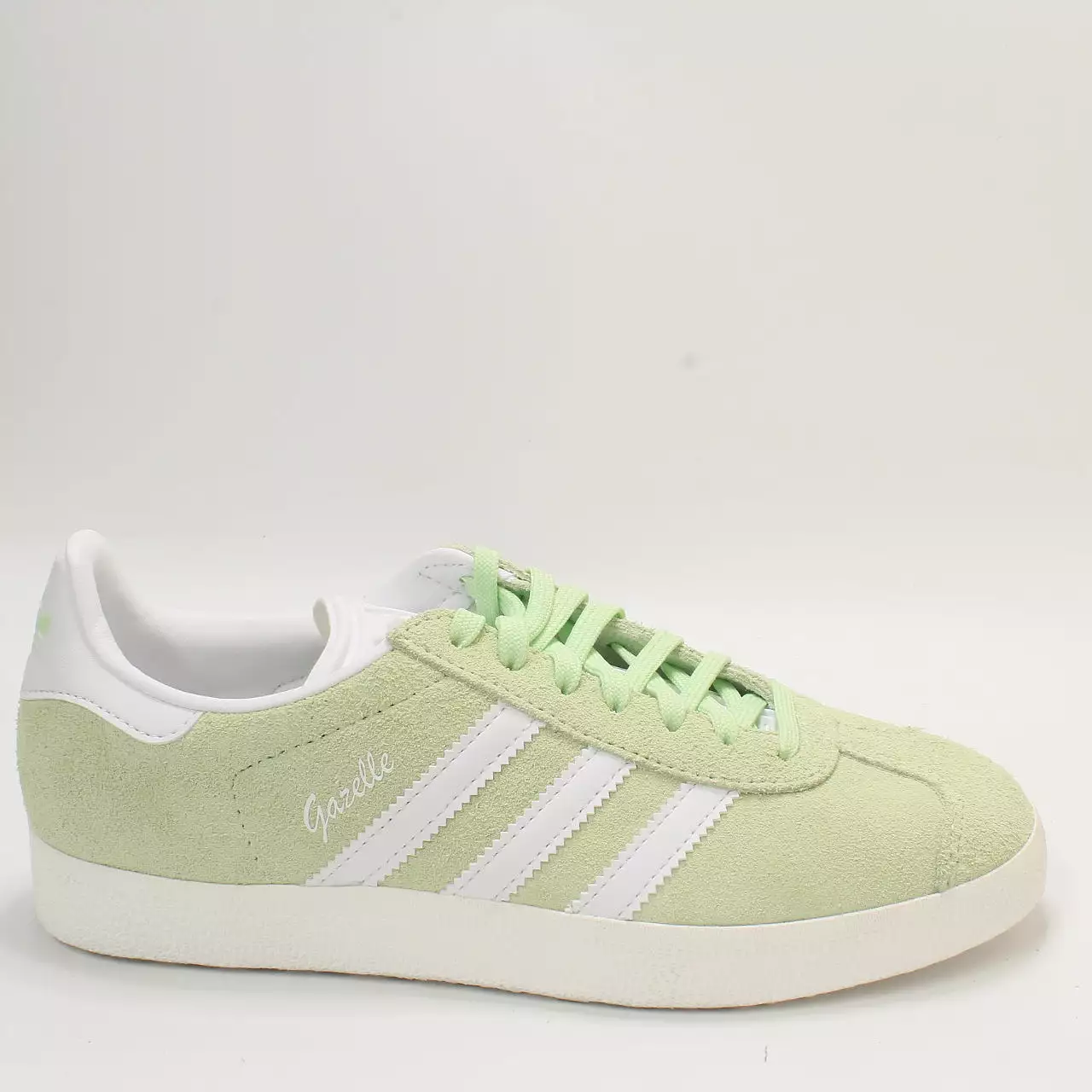 adidas Gazelle Semi Green Spark White Semi Green Spark Uk Size 4.5