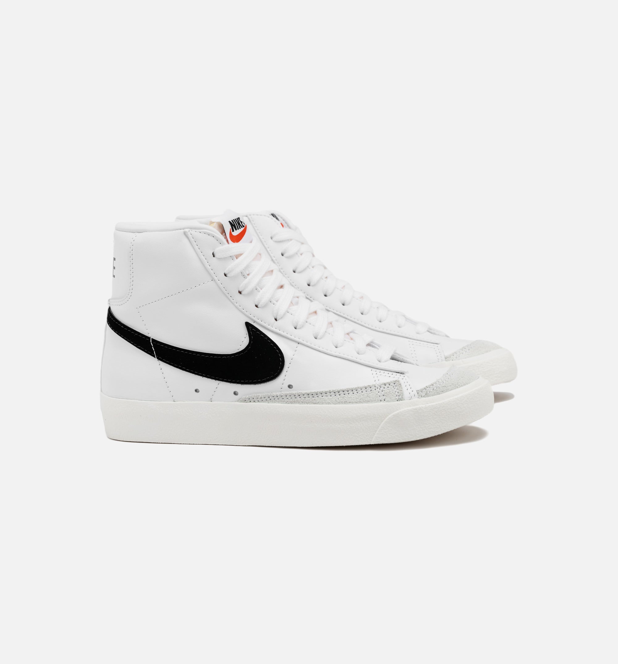 Blazer Mid 77 Womens Lifestyle Shoe - White/Black