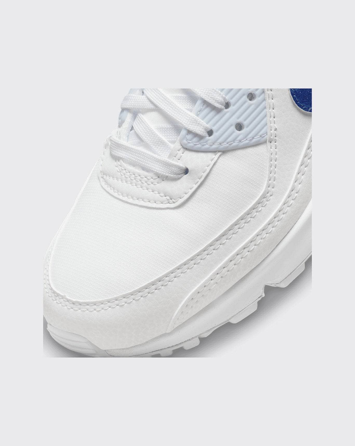 Nike Women’s Air Max 90