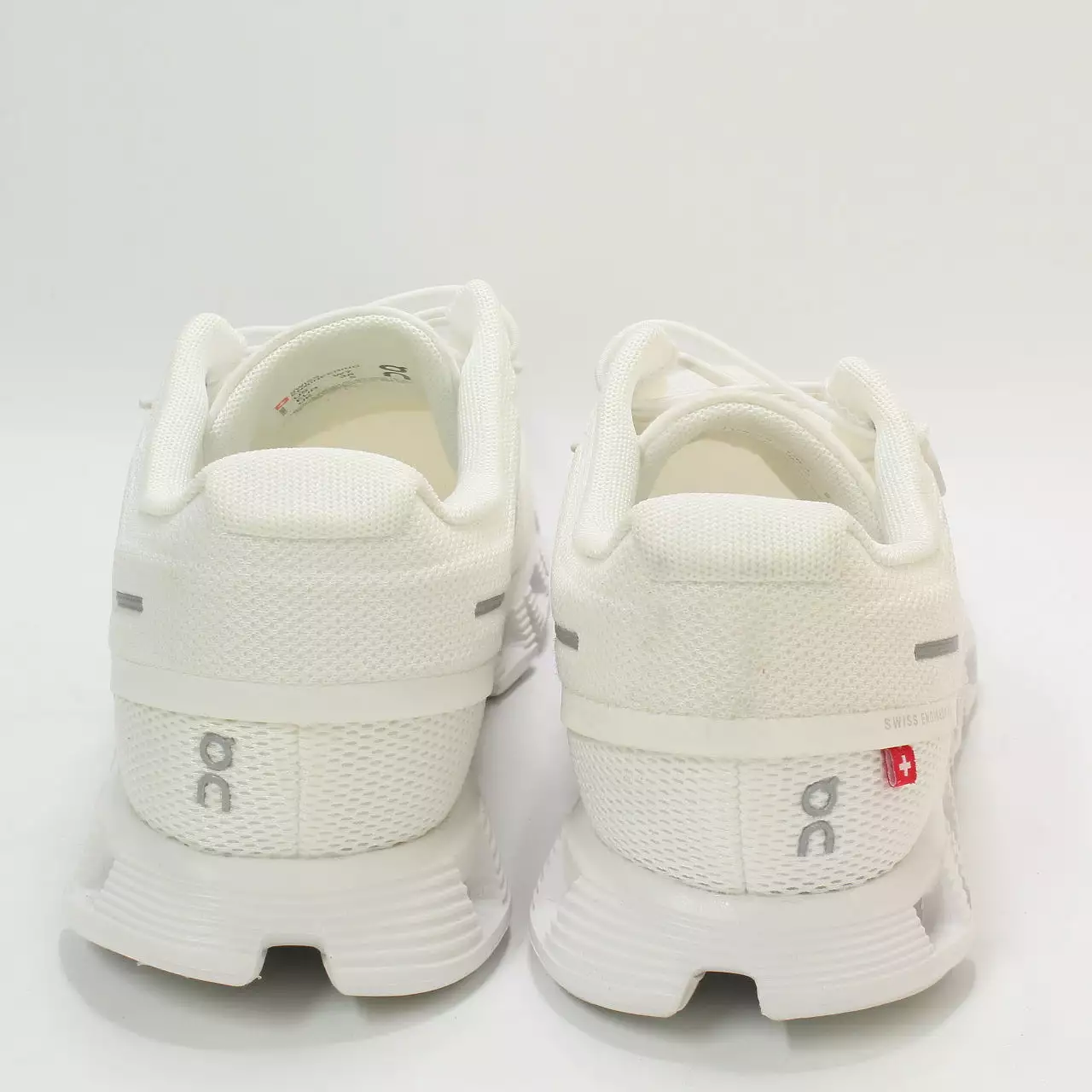 Odd Sizes - On Running Cloud 5 All White F - UK Sizes Right 4/Left 5