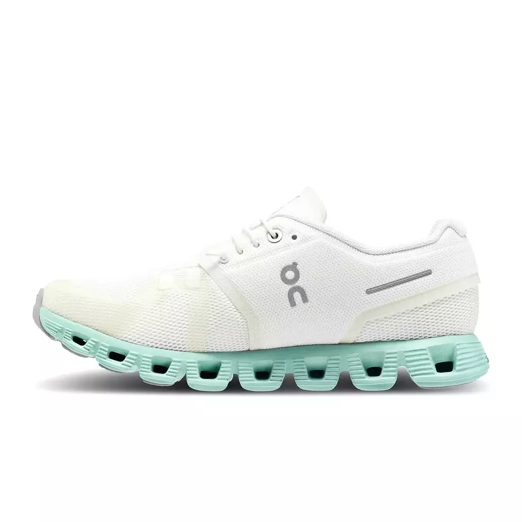 'On Running' Women's Cloud 5 - Undyed White / Creek