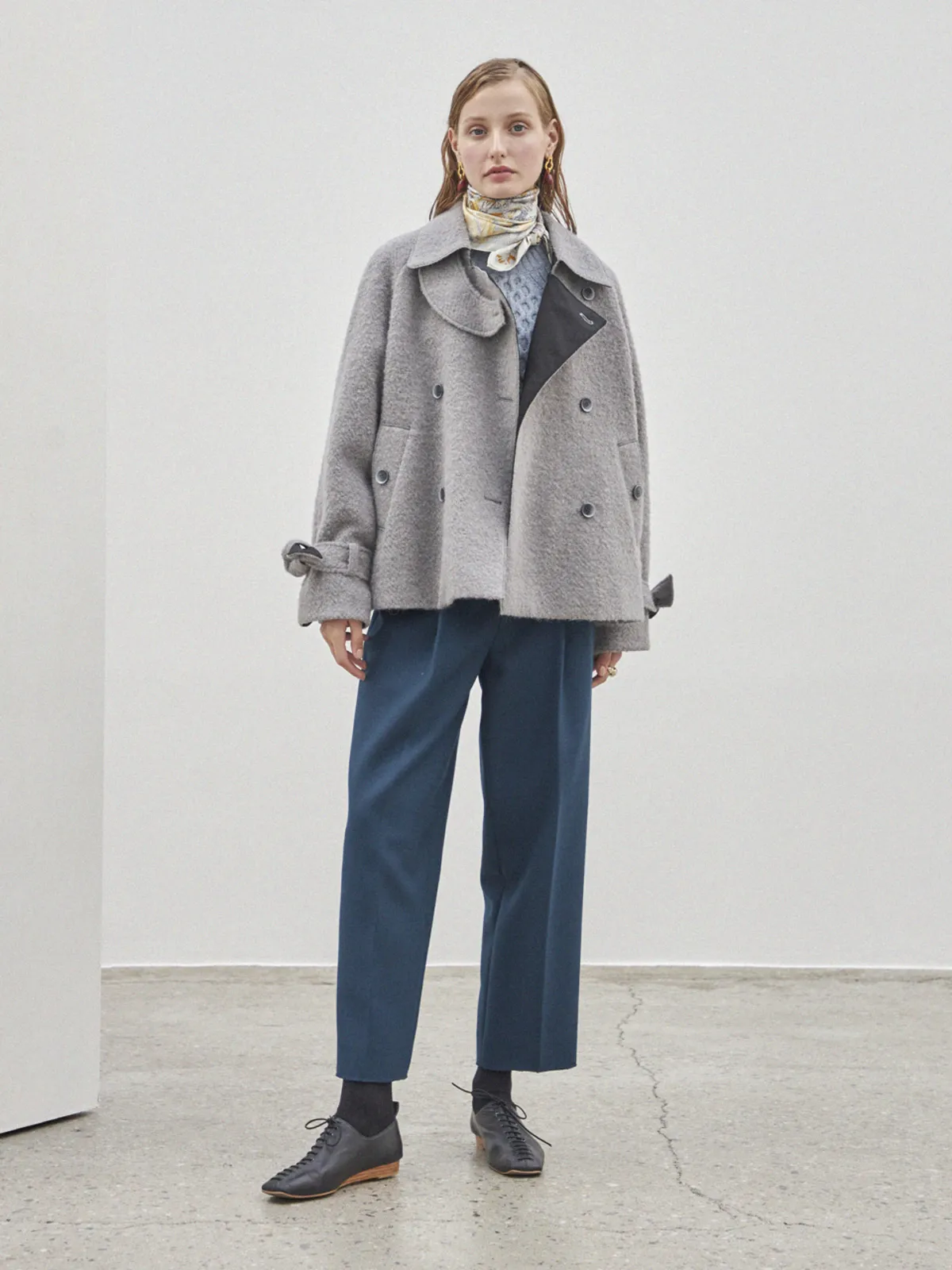 Short Trench Wool Coat - Gray