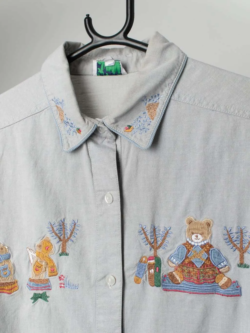 Vintage teddy bear embroidered cotton blouse in grey – Large